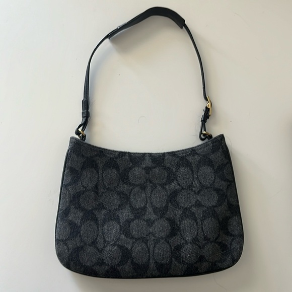 Authentic Coach Purse - Picture 2 of 4